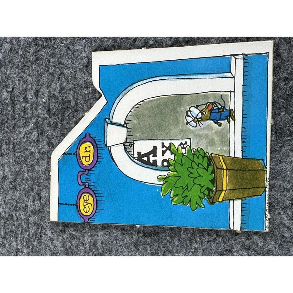 Vintage 1976 Playskool Richard Scarry's Puzzletown Dr Lion's Medical Center SetA - Picture 5 of 16